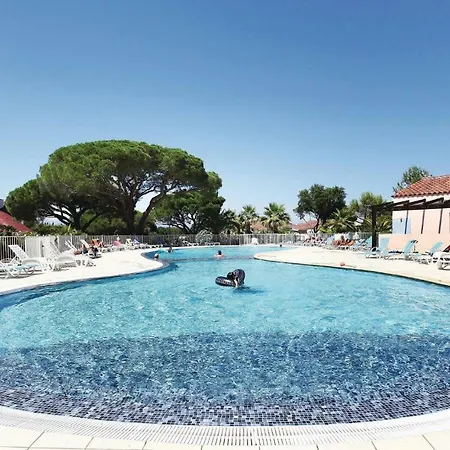Three-bedroom In Saint-aygulf *
